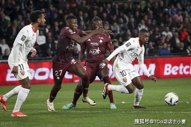 2026年广东省城市足球超级联赛在广州开幕